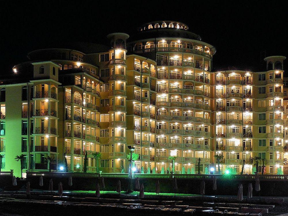 Andalucia Beach Hotel Elenite Buitenkant foto
